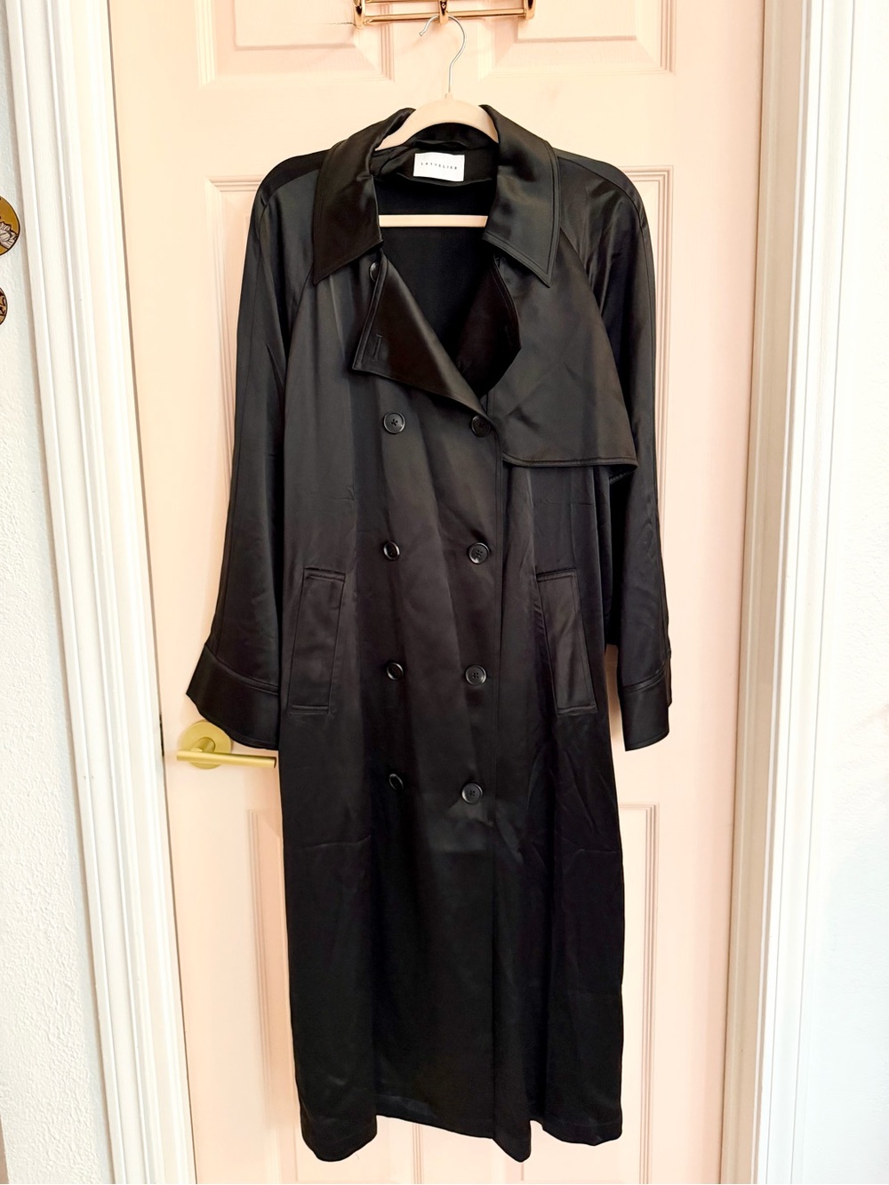 Silky black Lattelier trench coat